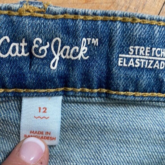 Cat and Jack stretch denim jeans - Picture 3 of 9
